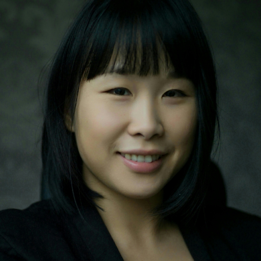 Beijing – Panel Discussion: “Women on China” with Joanna Chiu, Yajun Zhang, Biyi Feng [Joanna Chiu, Yajun Zhang and Biyi Feng]
